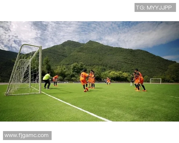 从绿茵奔袭到极致突破探秘足球球星华丽过人路线解析