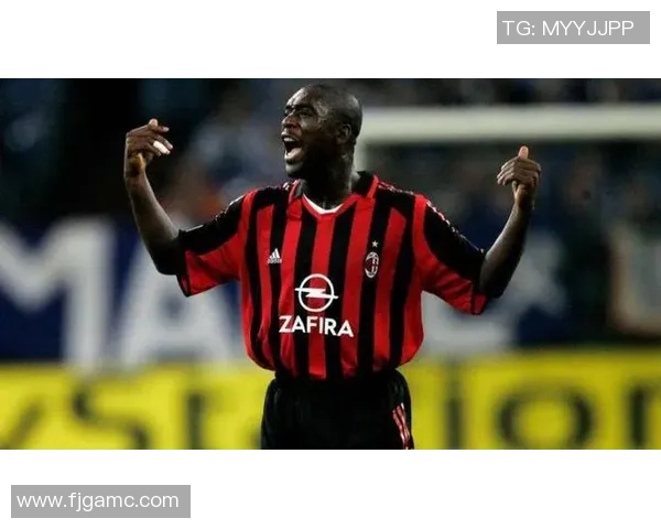 四大足球巨星的精彩人生与赛场传奇从足球到荣耀的辉煌轨迹