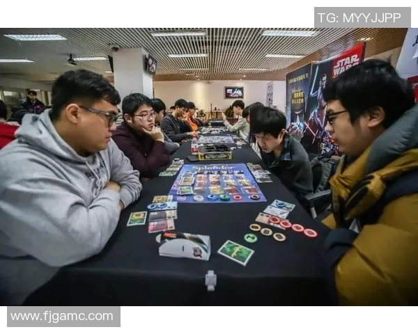 如何通过精确策略与技巧提升足球星球卡片游戏的竞技水平