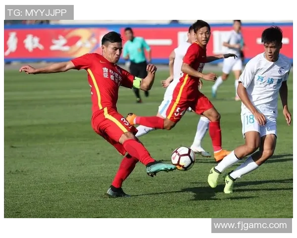 球星转会风云再起 新赛季引援大戏引发全球关注